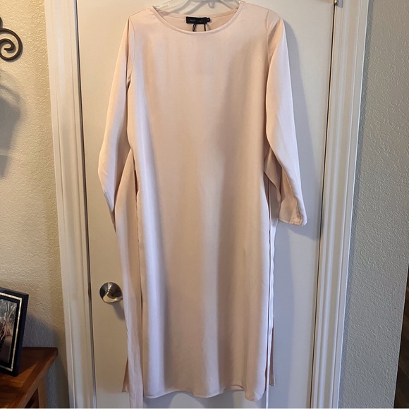 NWT Nich Linen “Audrey” Beige Midi Dress Size S - Picture 7 of 13